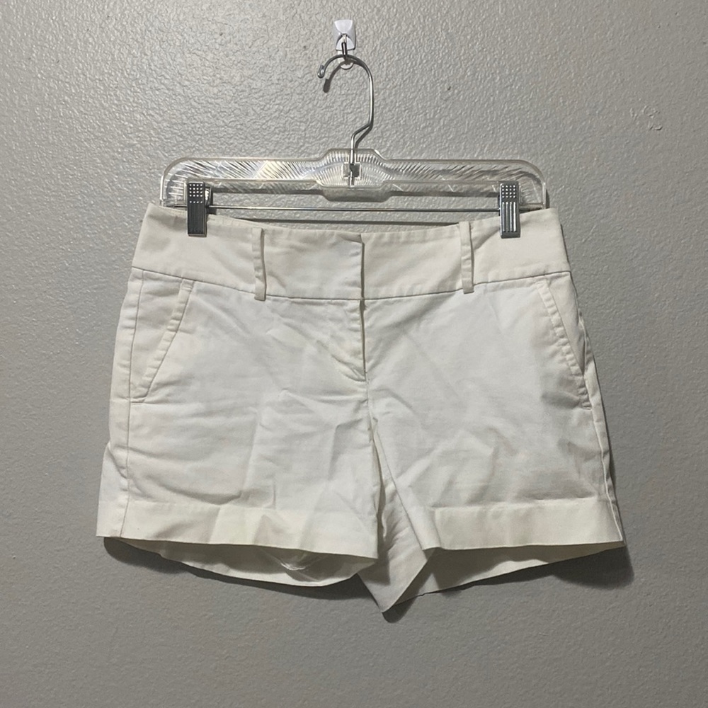 Size 4 White Ann Taylor Shorts